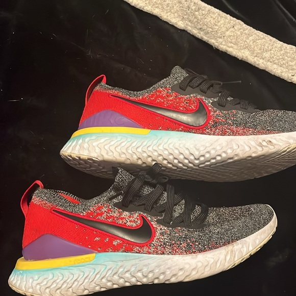 Nike epic react - Picture 2 of 5